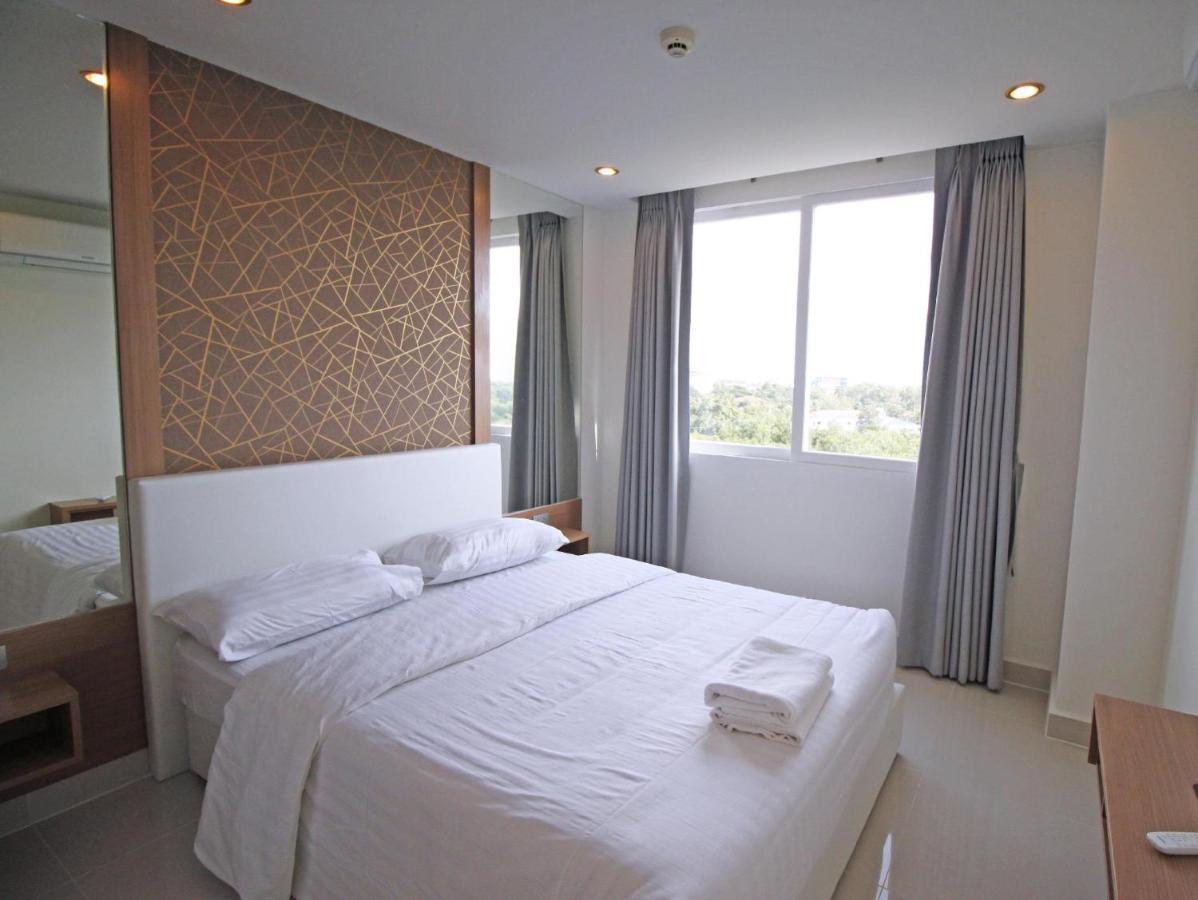 Amazon Residence By Pattaya Sunny Rentals Джомтьен Номер фото