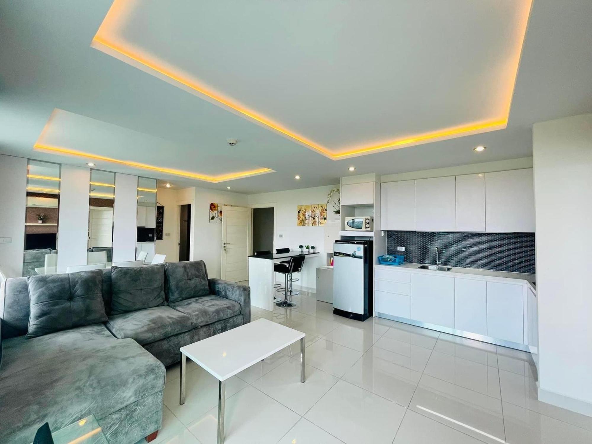 Amazon Residence By Pattaya Sunny Rentals Джомтьен Номер фото