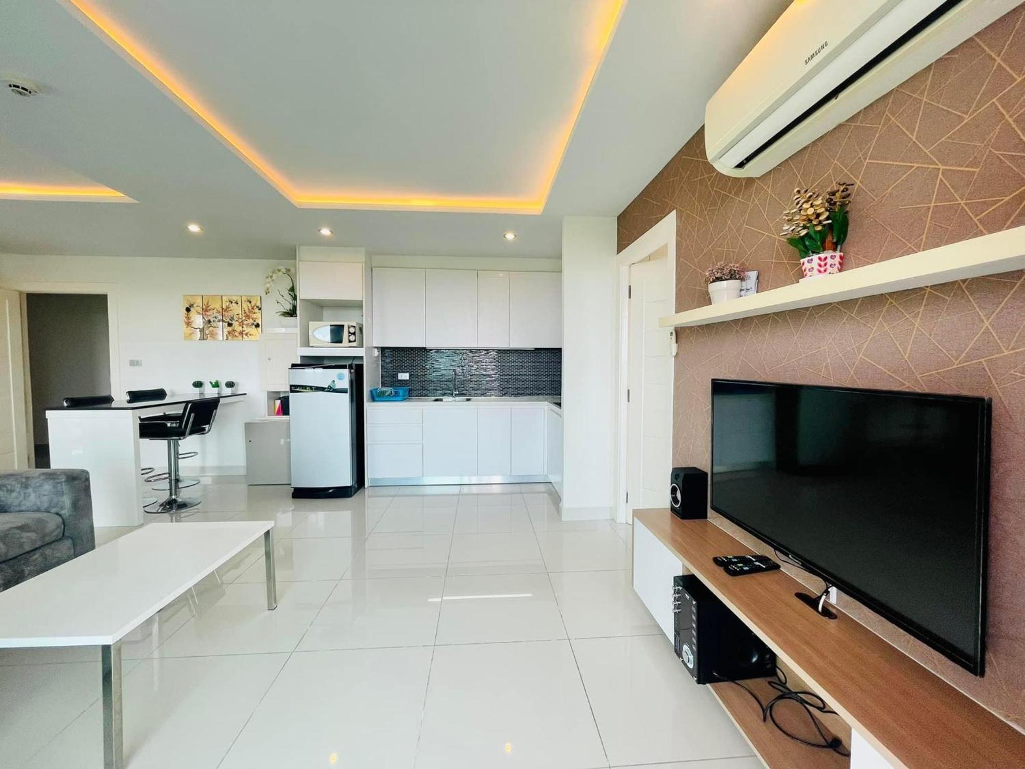 Amazon Residence By Pattaya Sunny Rentals Джомтьен Номер фото