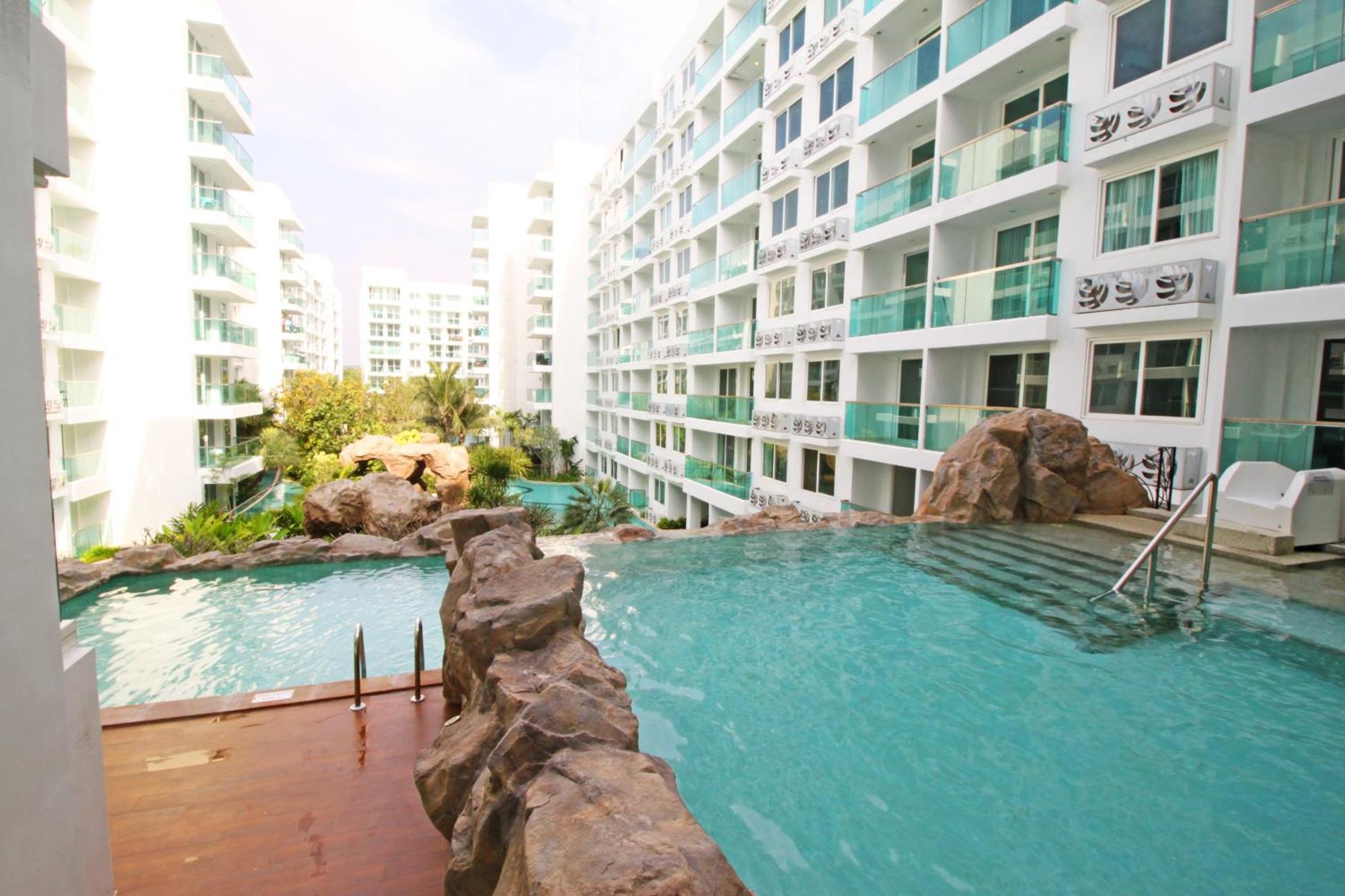 Amazon Residence By Pattaya Sunny Rentals Джомтьен Экстерьер фото