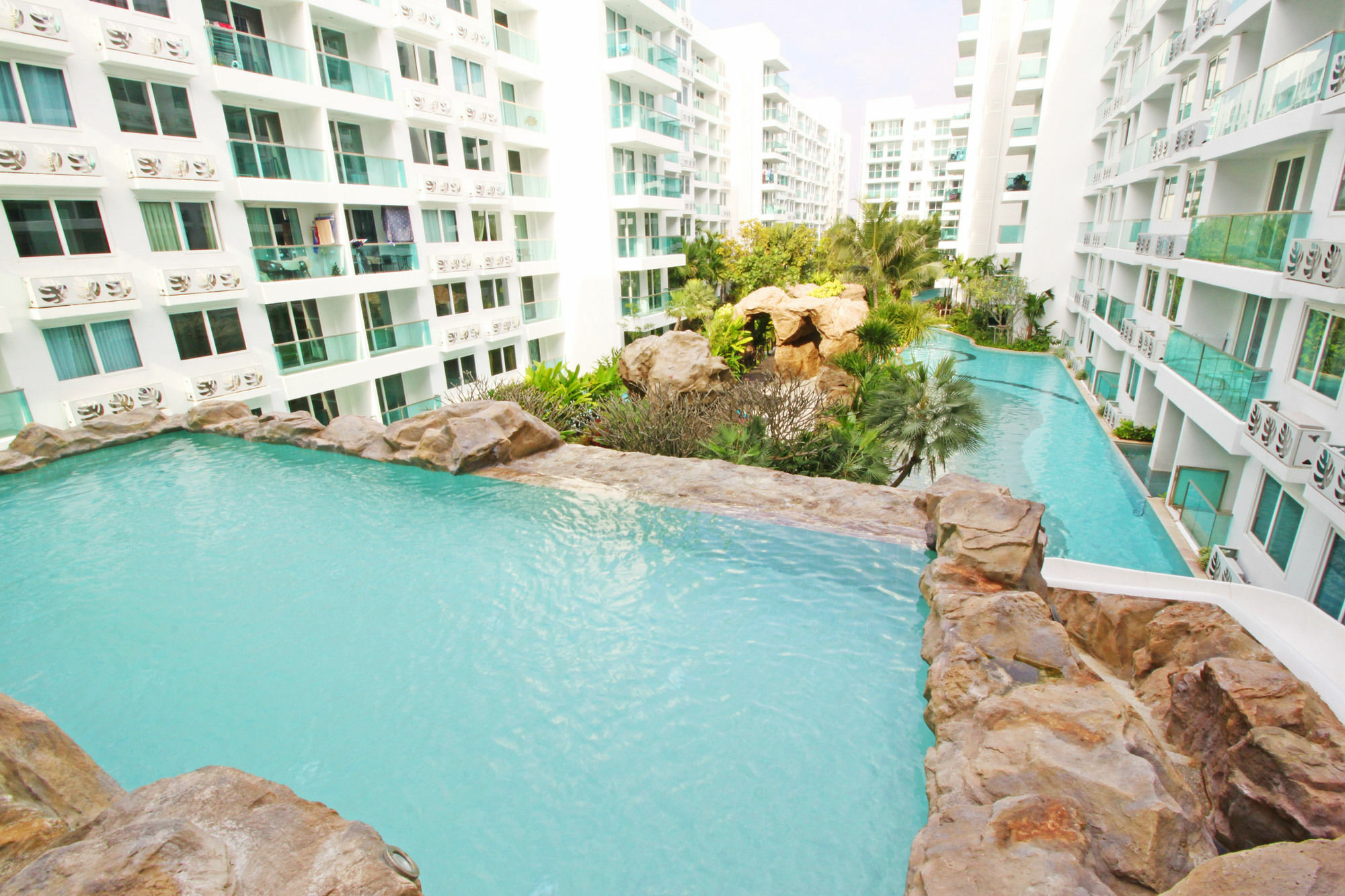 Amazon Residence By Pattaya Sunny Rentals Джомтьен Экстерьер фото